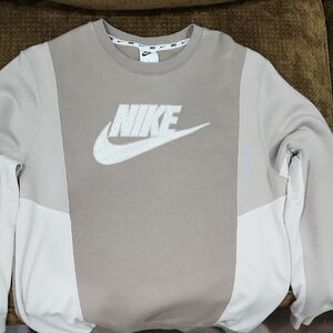 Nike Beige and White Sweatshirt